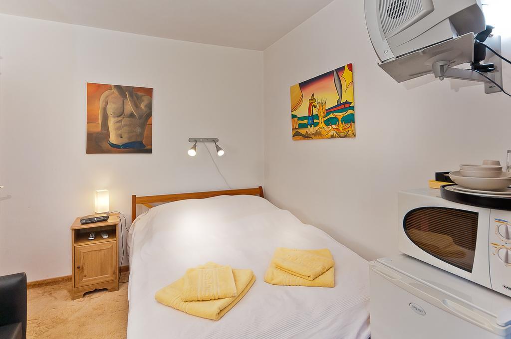 Bed And Breakfast Zeevat มิวนิก ห้อง รูปภาพ