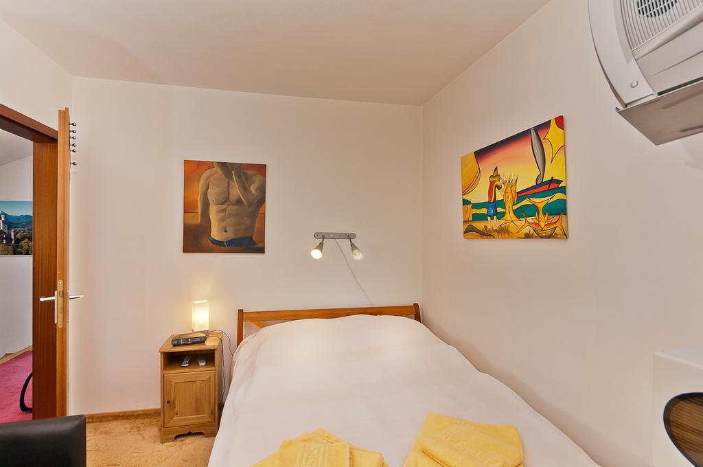 Bed And Breakfast Zeevat มิวนิก ห้อง รูปภาพ